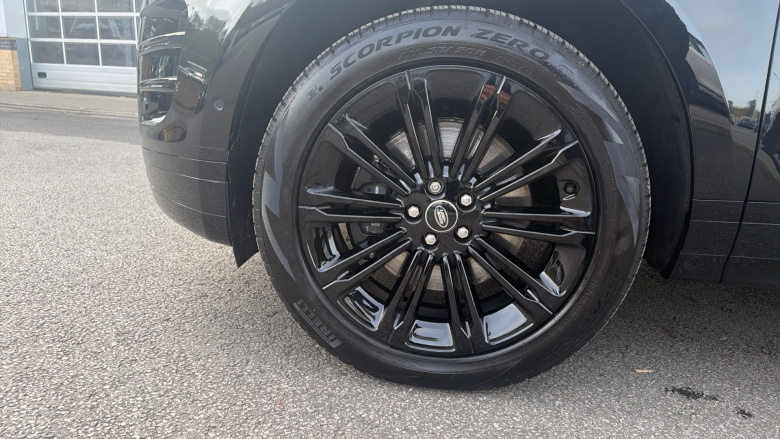 Land Rover Range Rover Evoque 2.0 D200 Edition 5dr Auto Diesel Hatchback